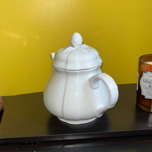 Villeroy & Boch 1748 Chambord teapot Fine China Germany - Picture 6 of 14